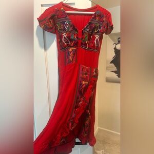 VTG Guatemalan embroidered indigo dress has beautiful asymmetrical ruffle line